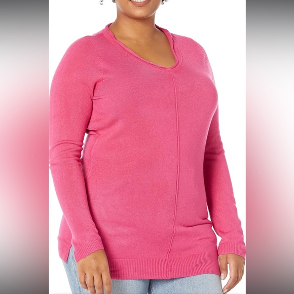 EVANS Tops - EVANS Women's Plus Size Jumper V Neck